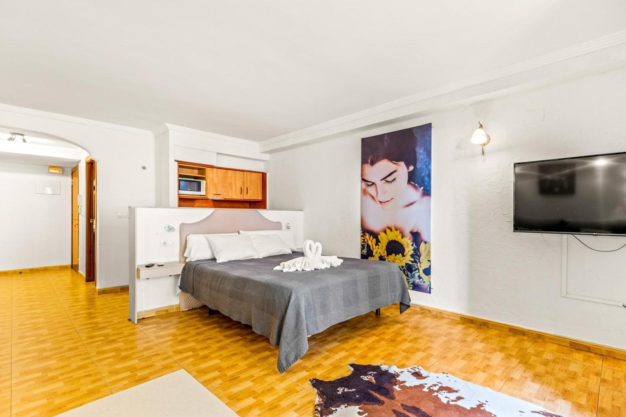 Unique Apartahotel 3-3 ตอร์เรเวียคา ภายนอก รูปภาพ